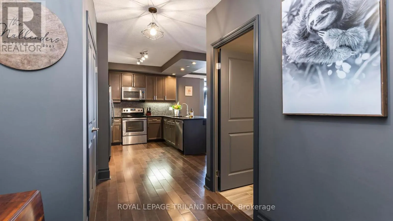 2303 - 330 RIDOUT STREET N, #2303