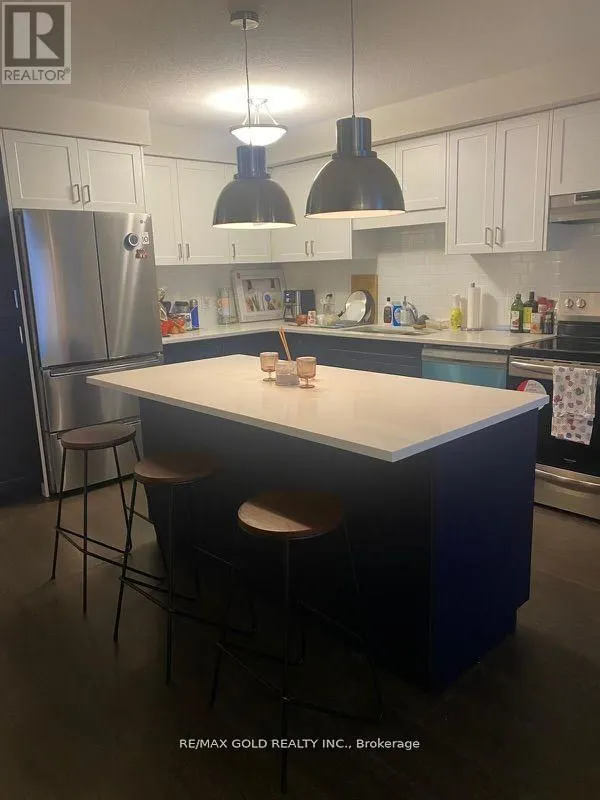 76 PROGRESS CRESCENT