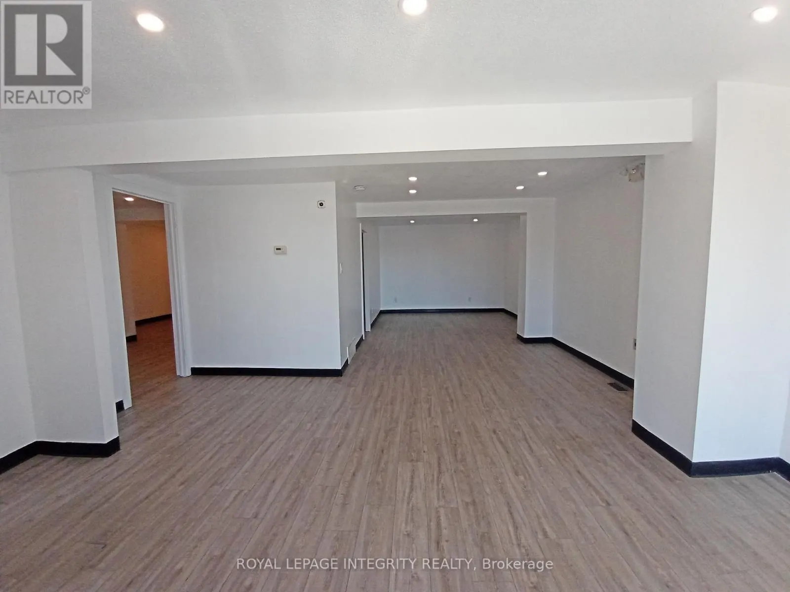 605 CENTER STREET