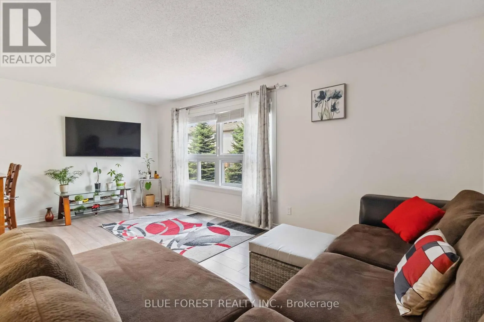 15 - 450 POND MILLS ROAD, #15