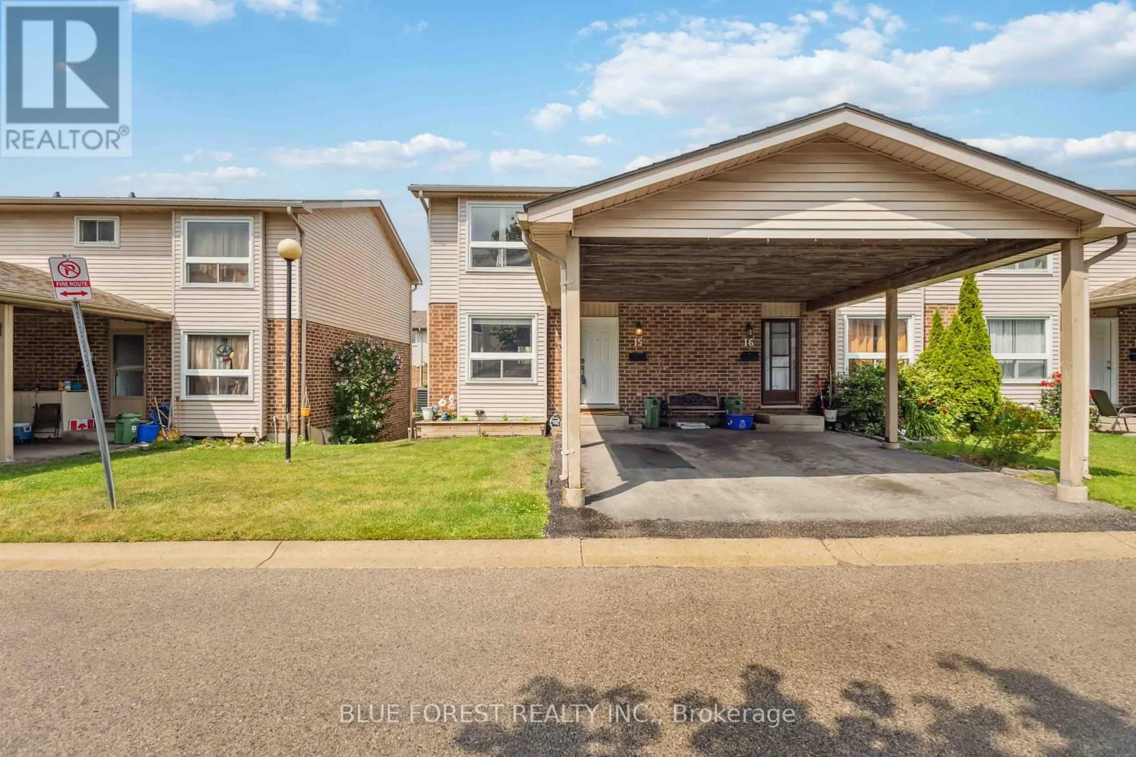 15 - 450 POND MILLS ROAD, #15