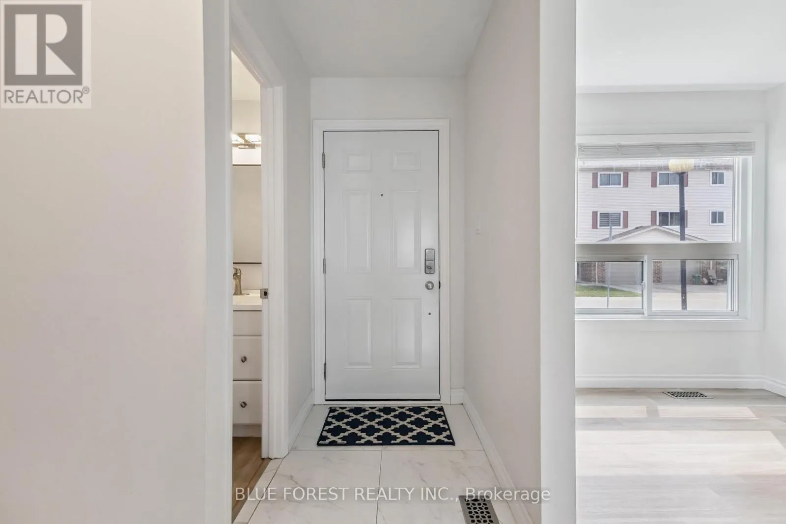 15 - 450 POND MILLS ROAD, #15