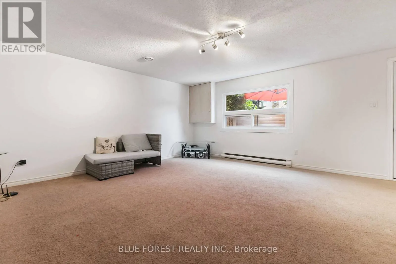15 - 450 POND MILLS ROAD, #15