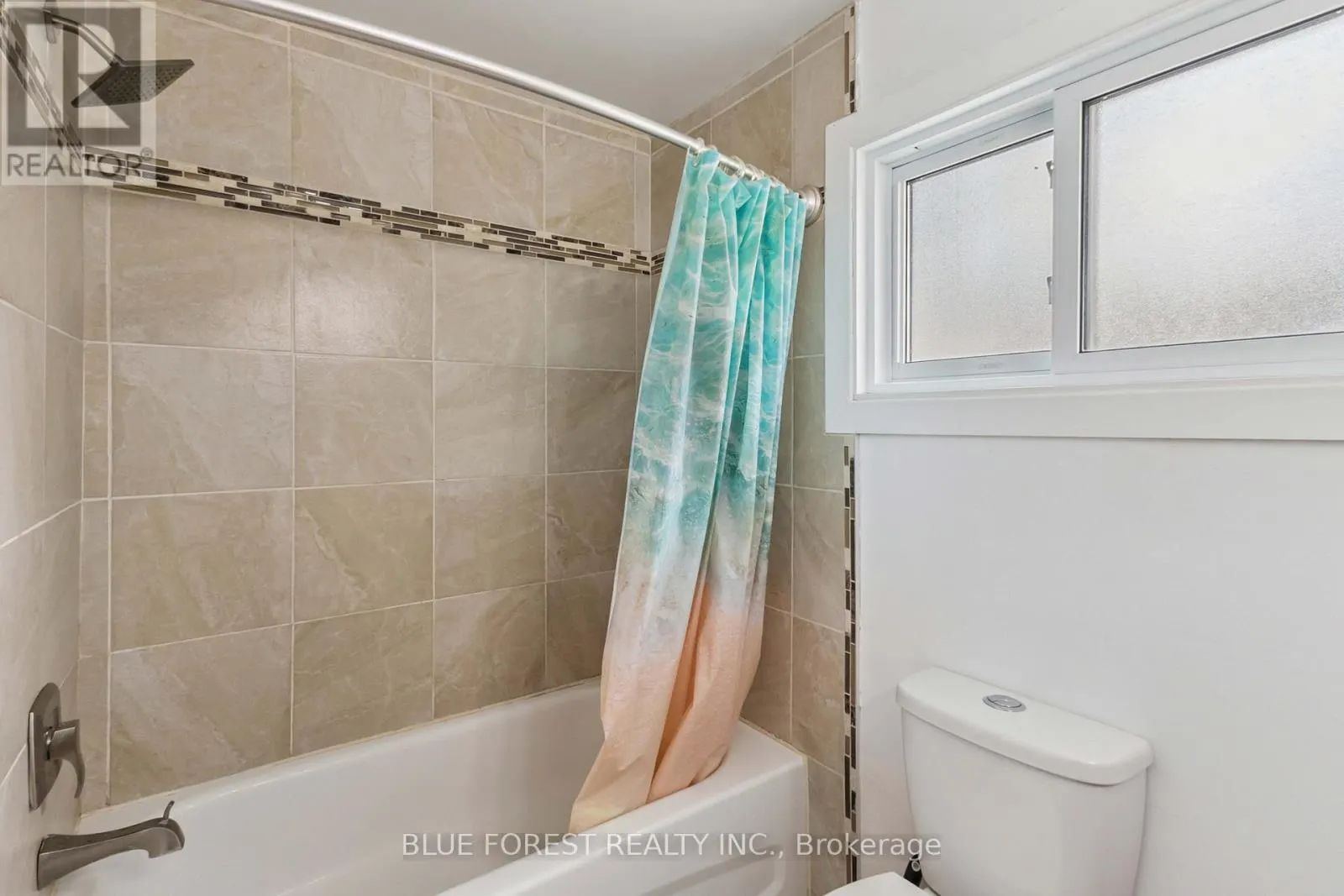 15 - 450 POND MILLS ROAD, #15
