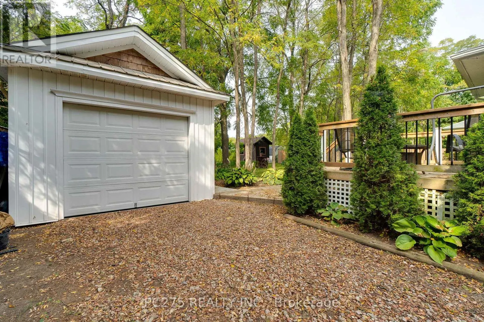 23 MACTAVESH CRESCENT