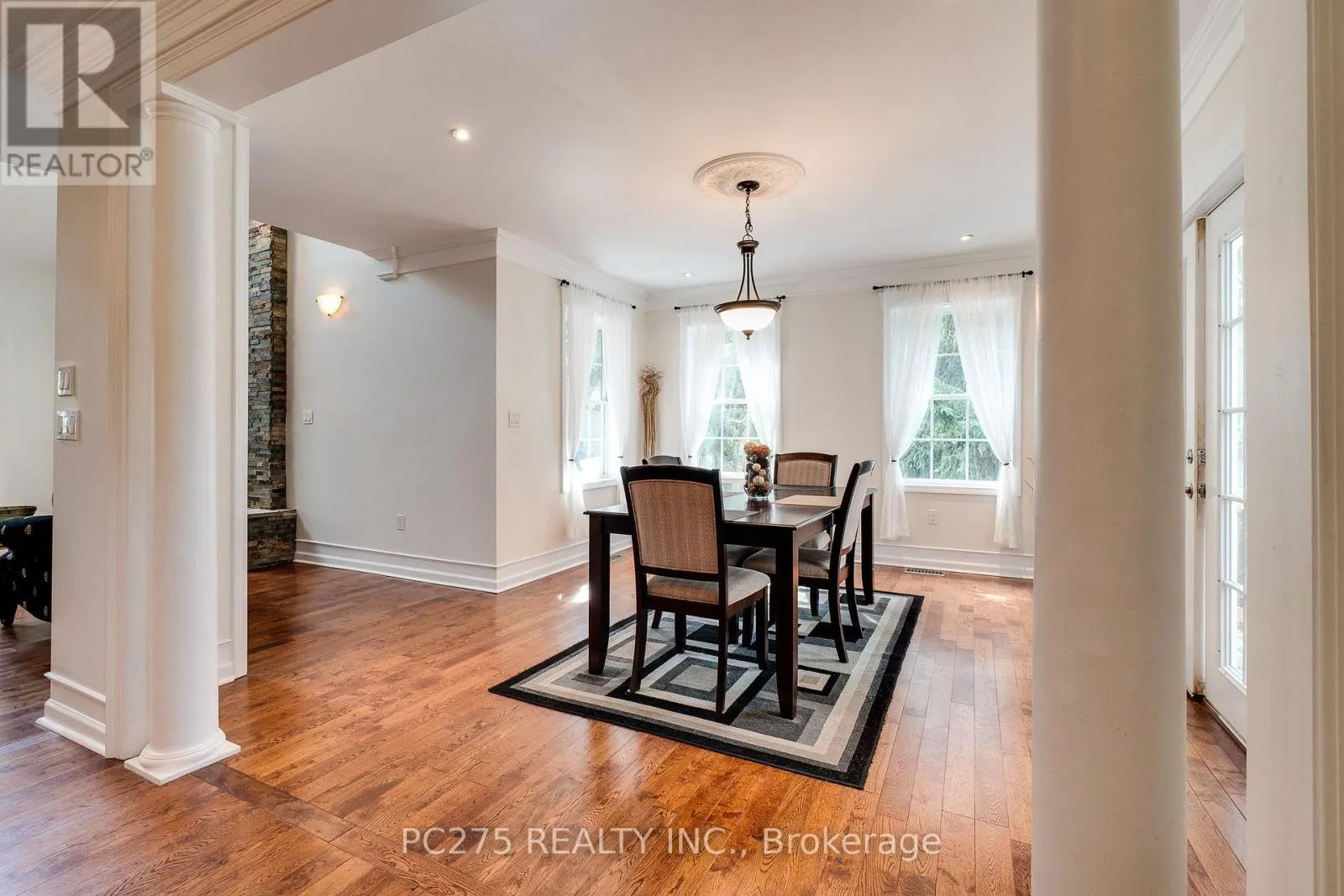 23 MACTAVESH CRESCENT