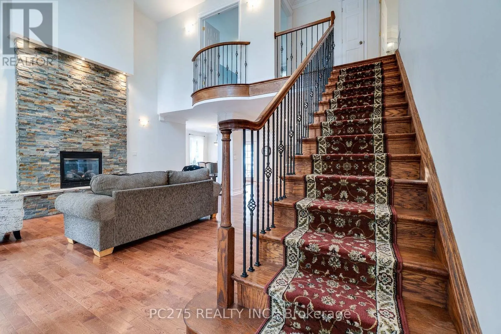23 MACTAVESH CRESCENT