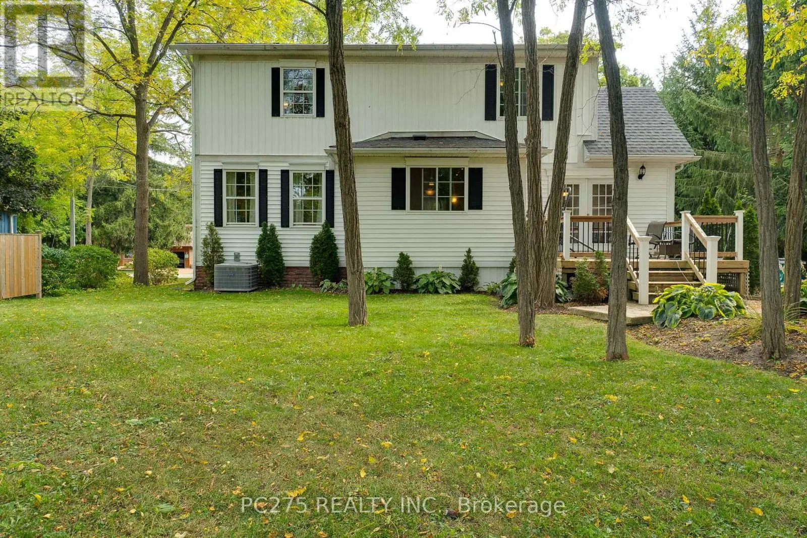 23 MACTAVESH CRESCENT