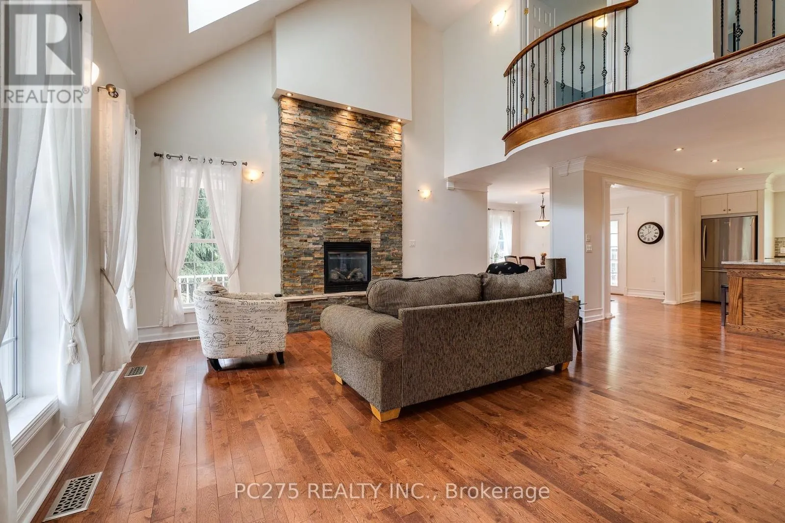 23 MACTAVESH CRESCENT