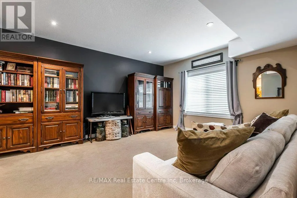 137 MILLVIEW COURT