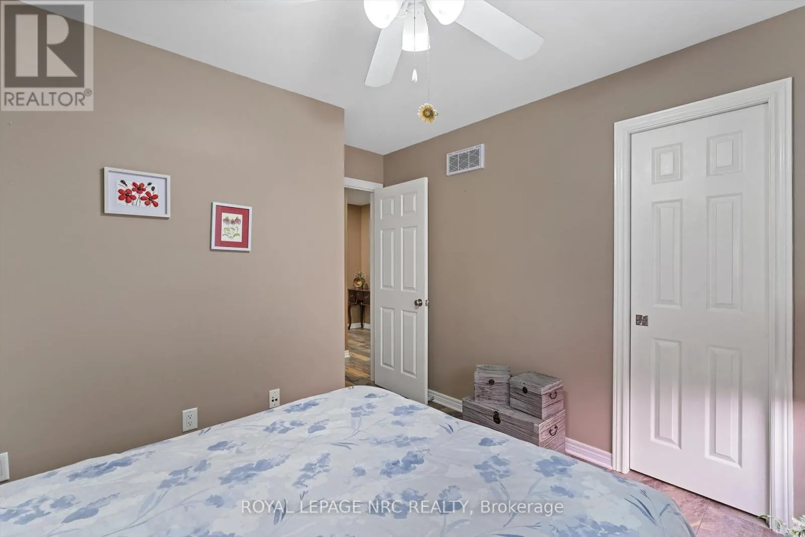 52 THOROLD AVENUE