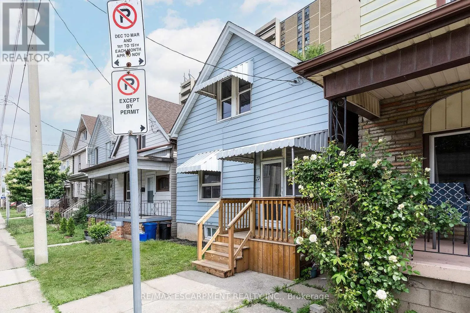 27 HARVEY STREET