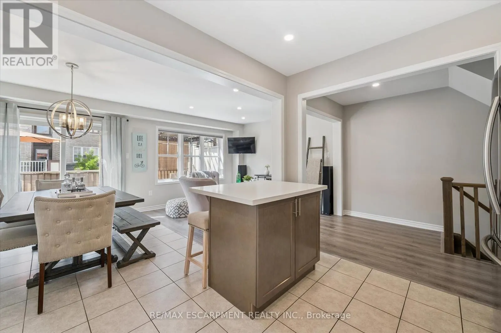 80 - 22 SPRING CREEK DRIVE