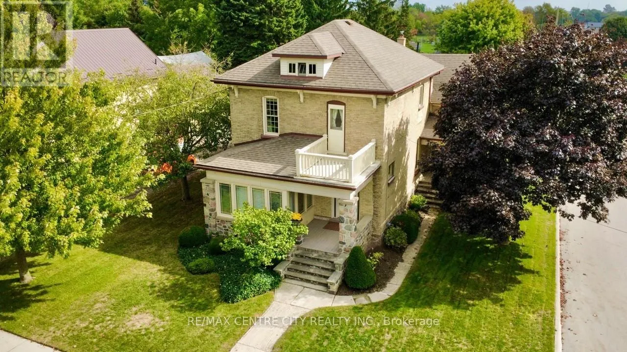 164 WOODSTOCK STREET N