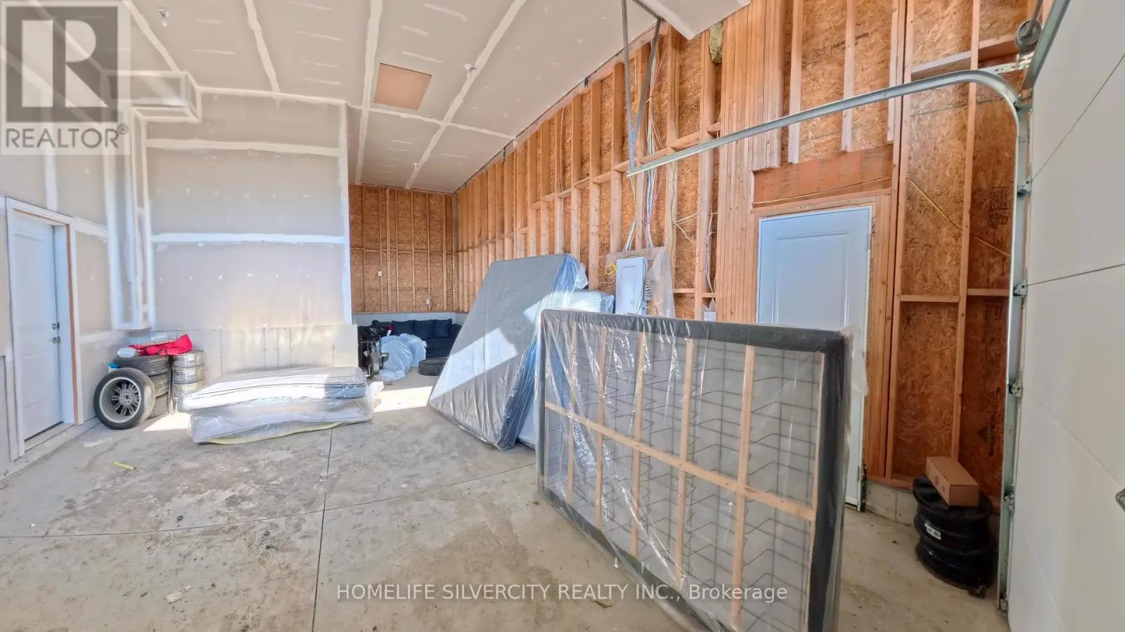 520 BONAVENTURE COURT