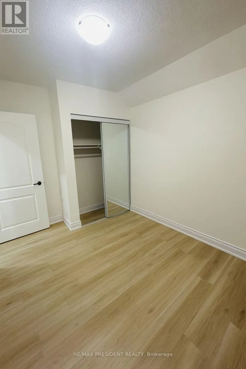 LEGAL APARTMENT - 54 PERIWINKLE STREET
