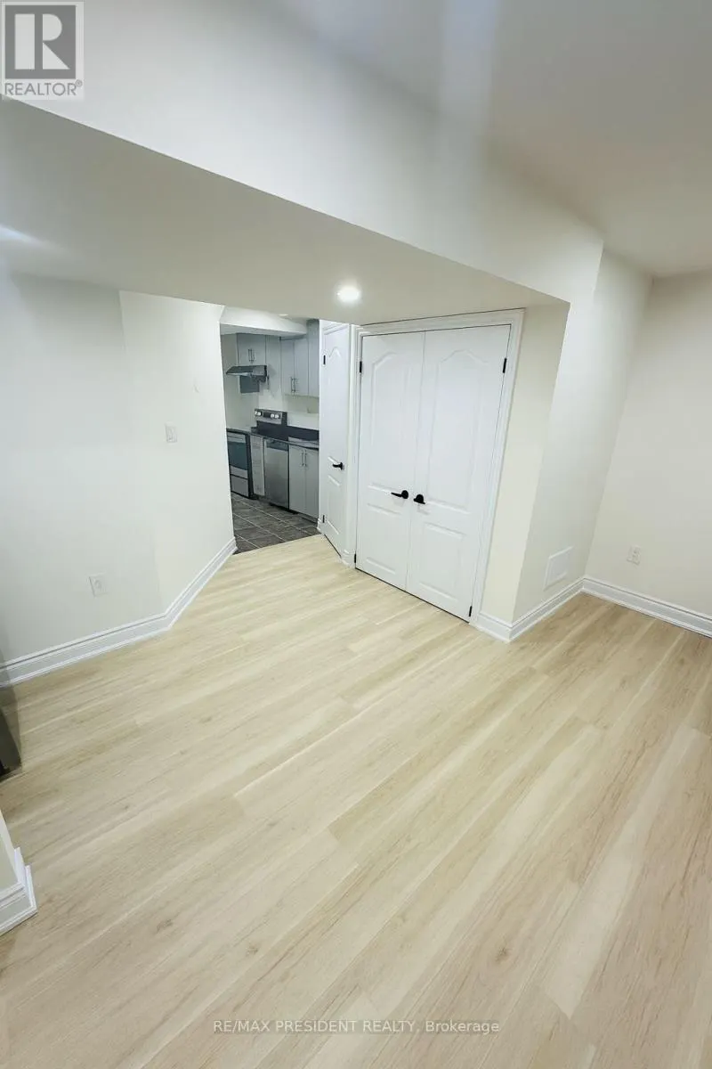 LEGAL APARTMENT - 54 PERIWINKLE STREET
