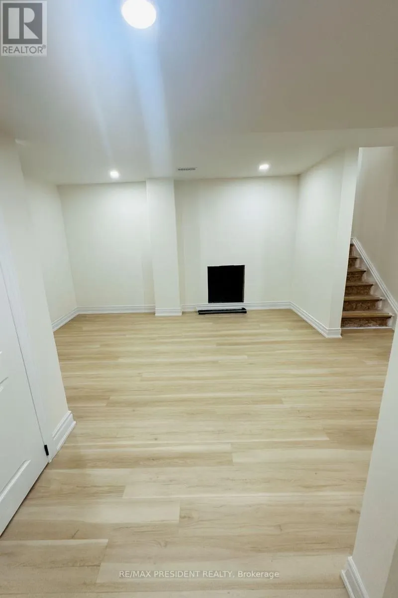 LEGAL APARTMENT - 54 PERIWINKLE STREET