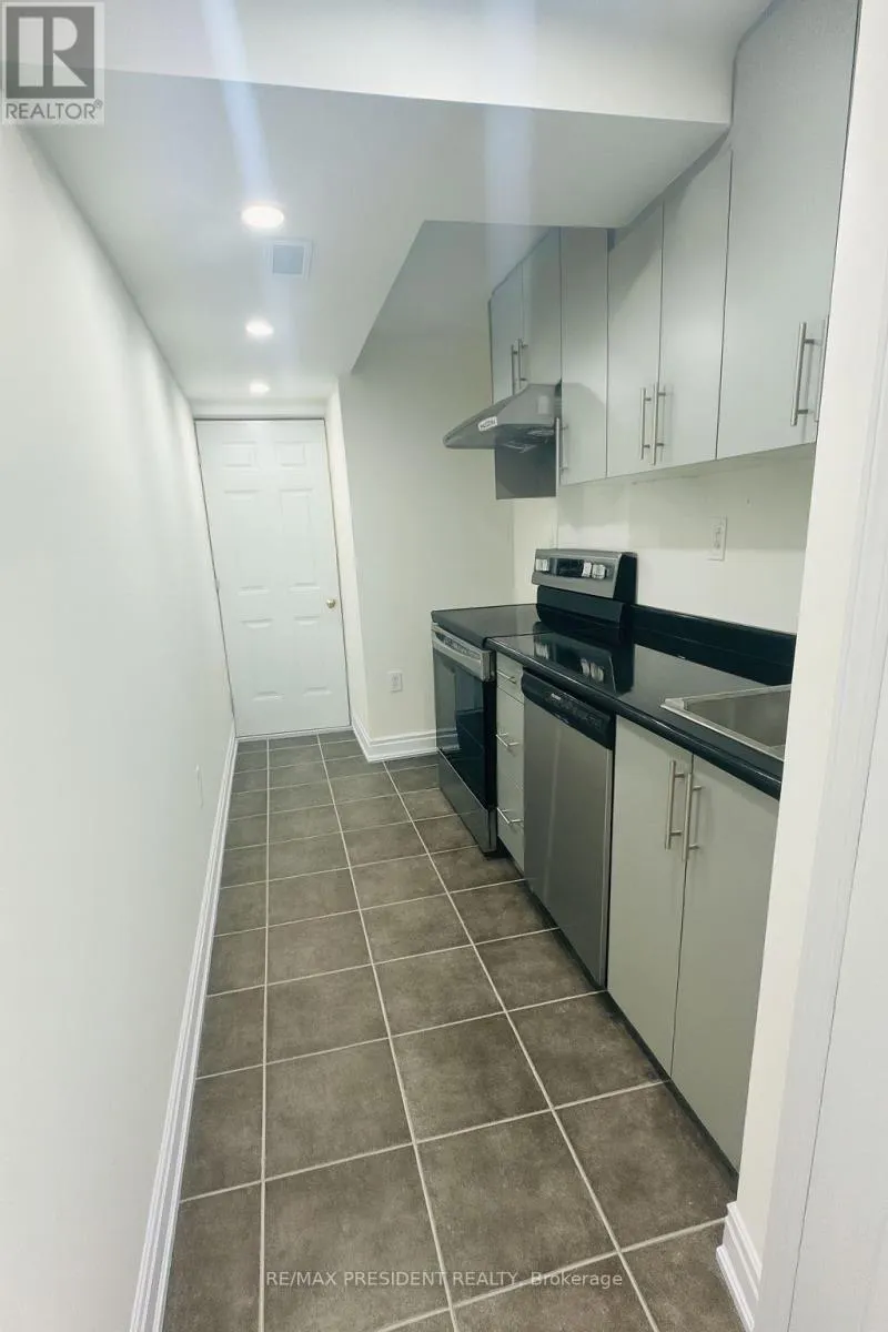 LEGAL APARTMENT - 54 PERIWINKLE STREET