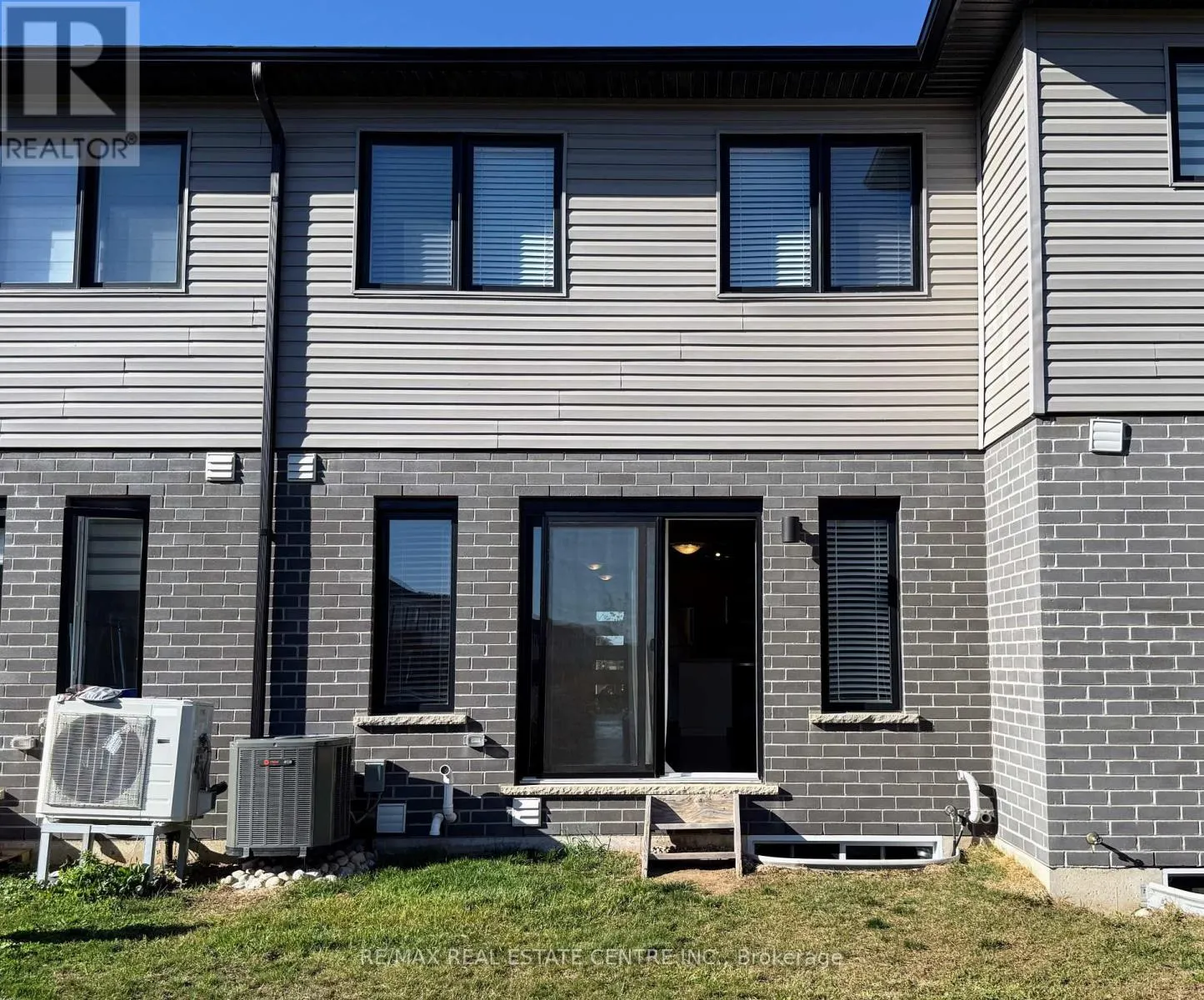 71 WILKINSON AVENUE
