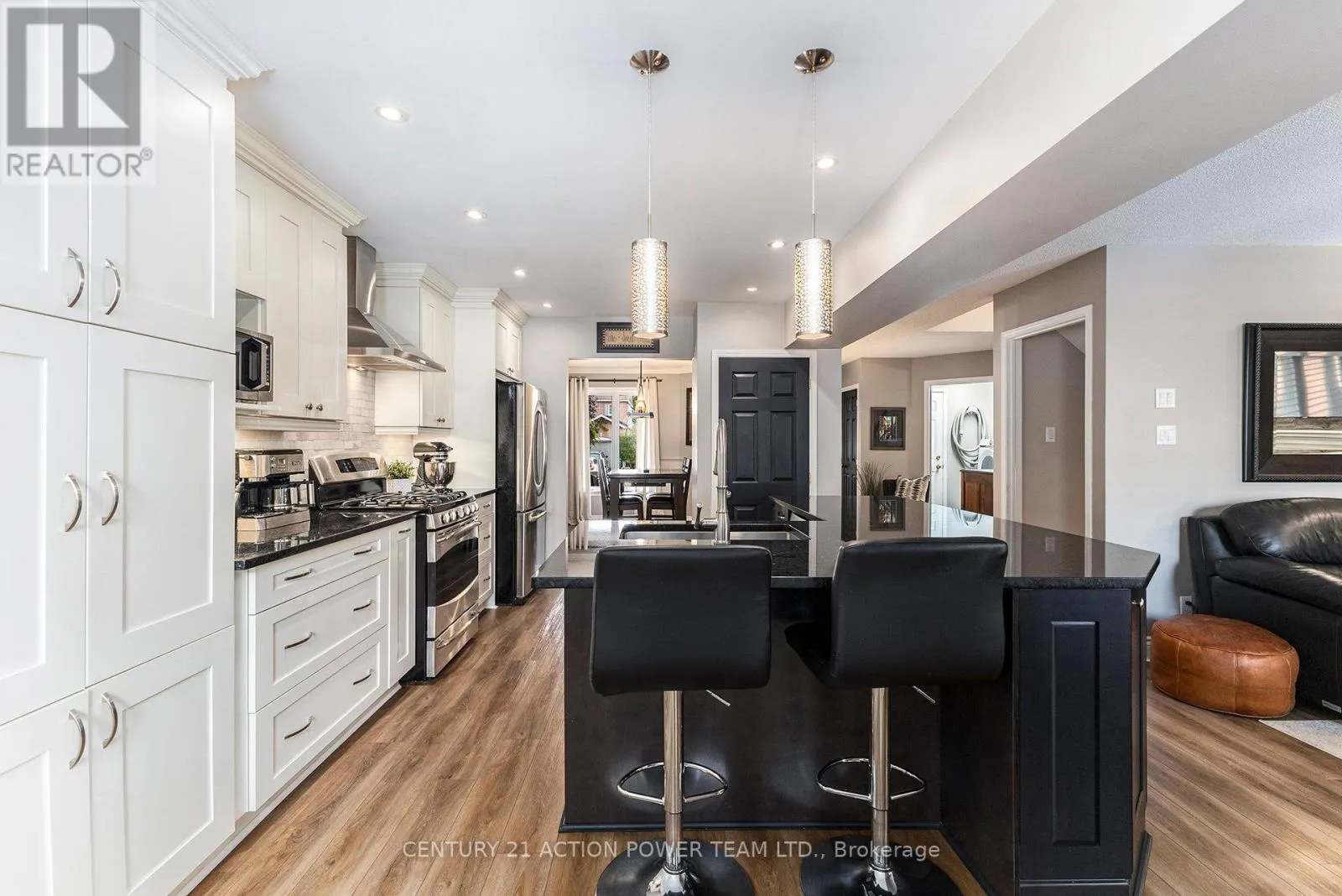 1017 SHEENBORO CRESCENT