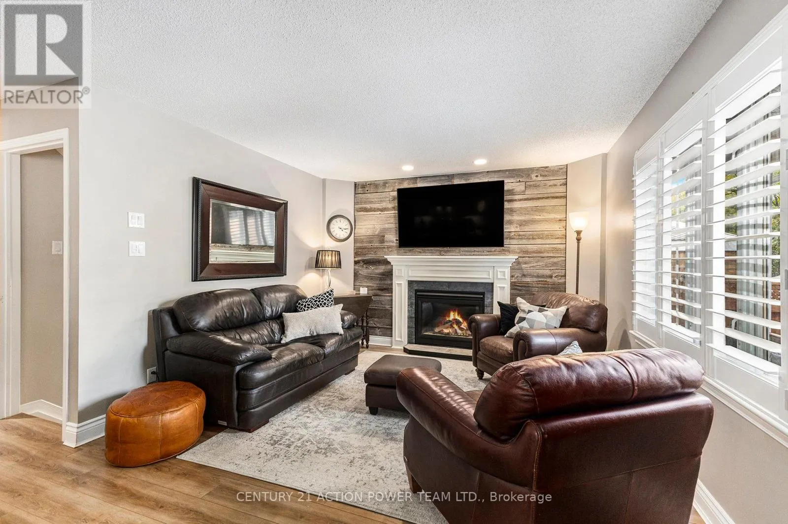 1017 SHEENBORO CRESCENT