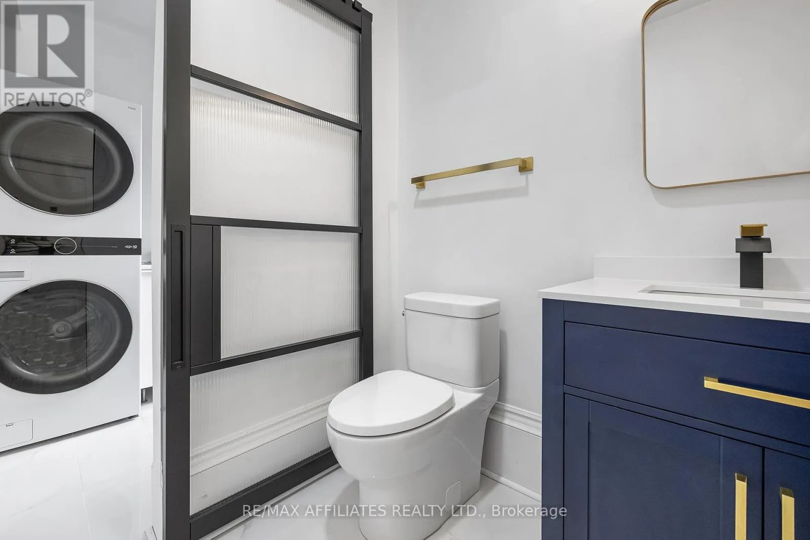 45 DRUMMOND STREET W