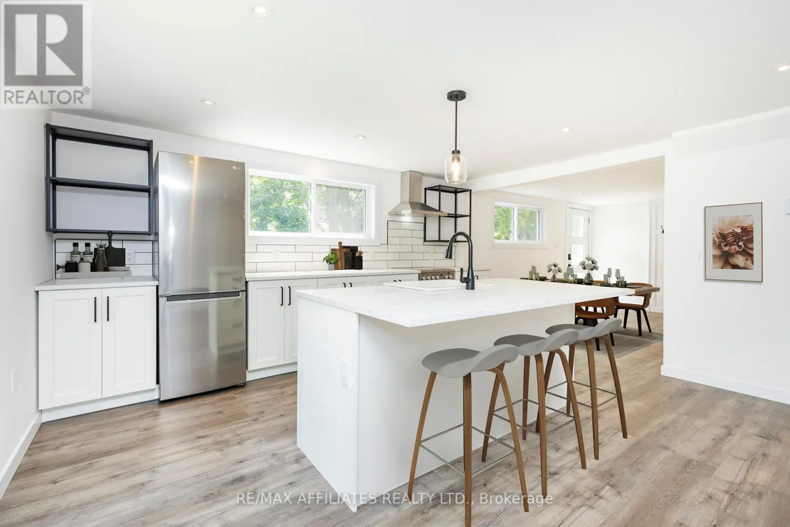 45 DRUMMOND STREET W