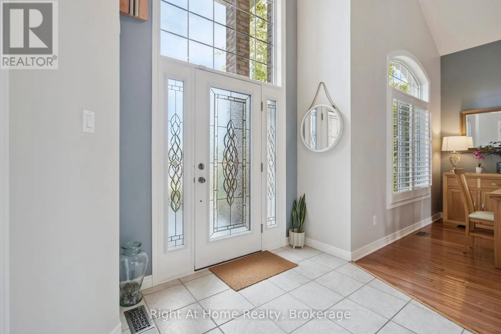 20 SCOTTSWOOD LANE