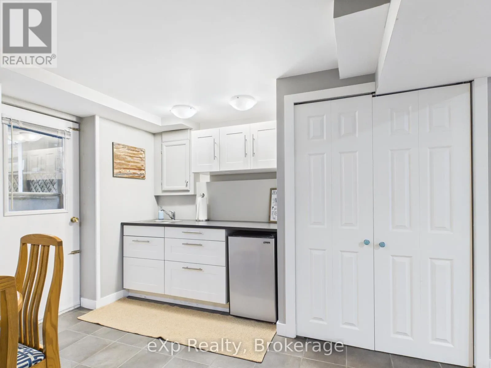 470 WILLIAMSBURG STREET