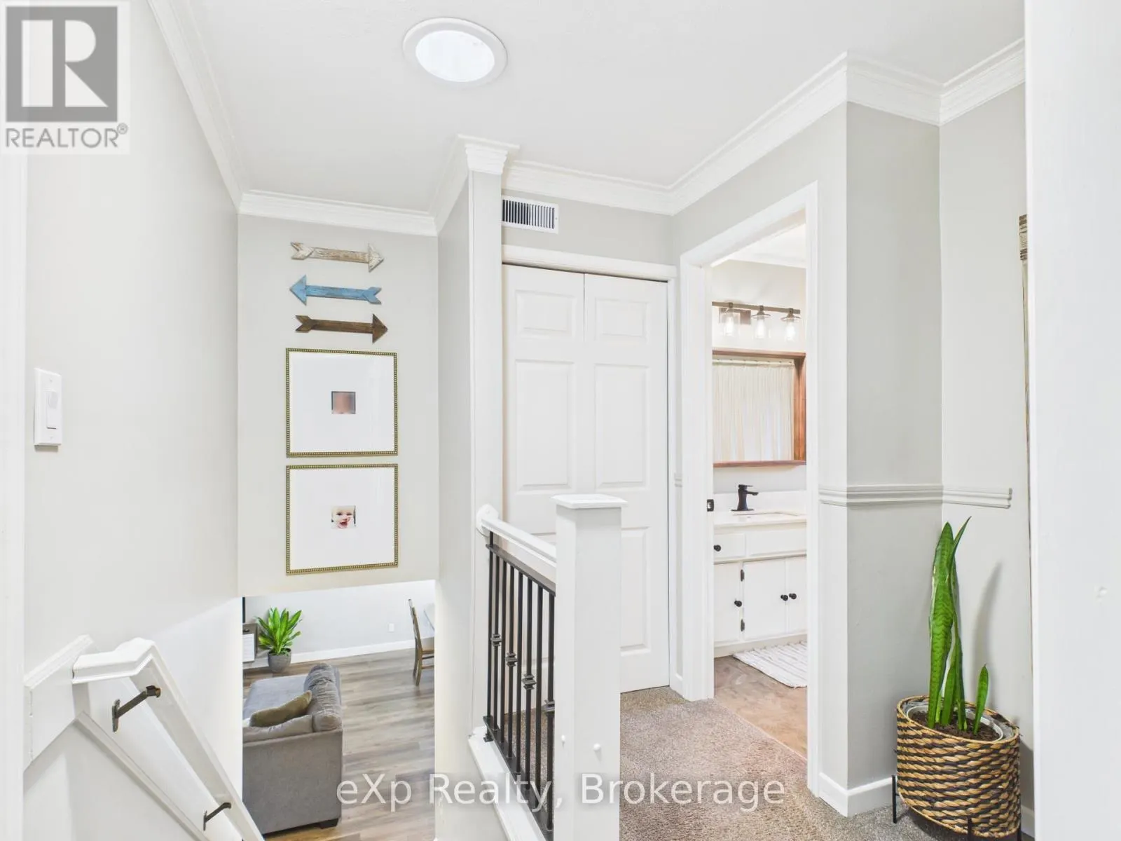 470 WILLIAMSBURG STREET