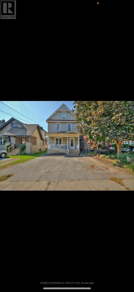 UPPER - 4679 SECOND AVENUE