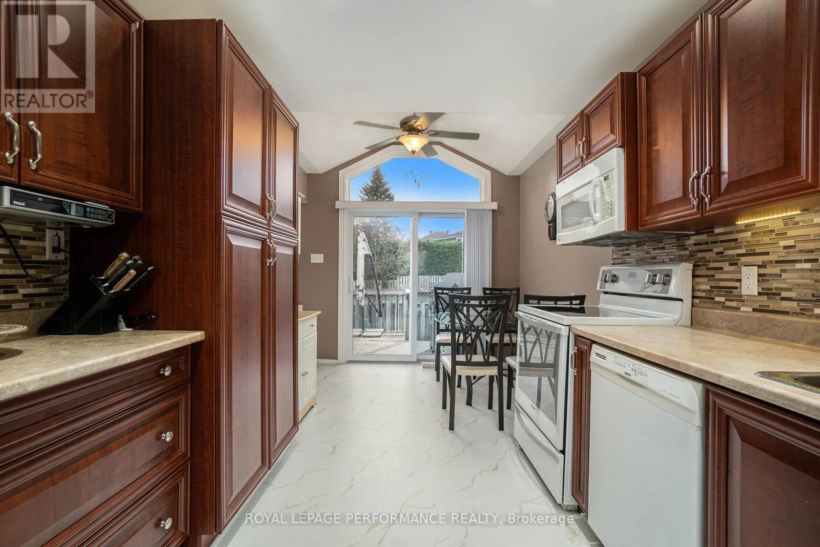 170 MIDSUMMER TERRACE