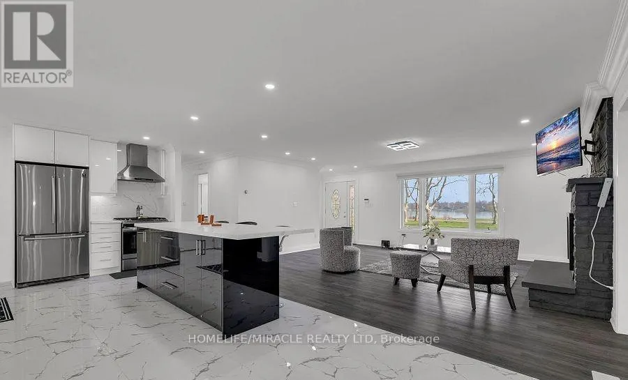 3035 NIAGARA PARKWAY