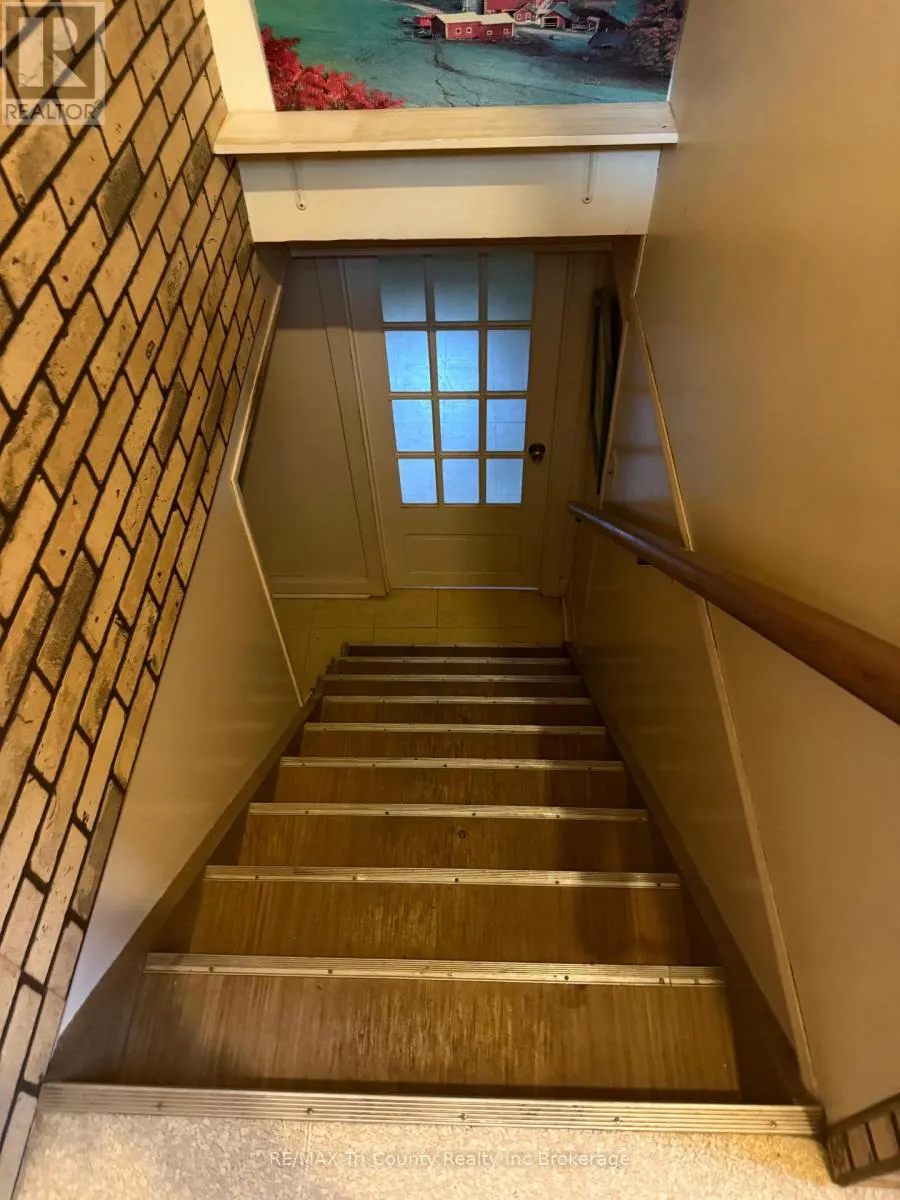 2 JOSEPH STREET
