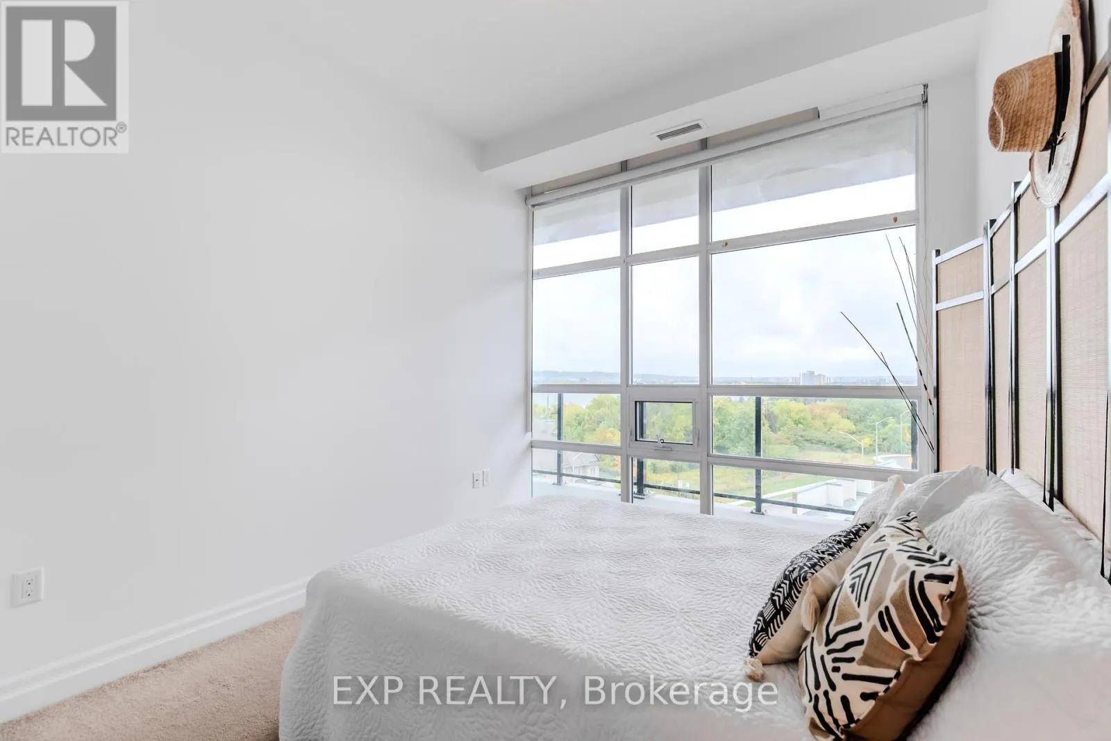 620 - 101 SHOREVIEW PLACE