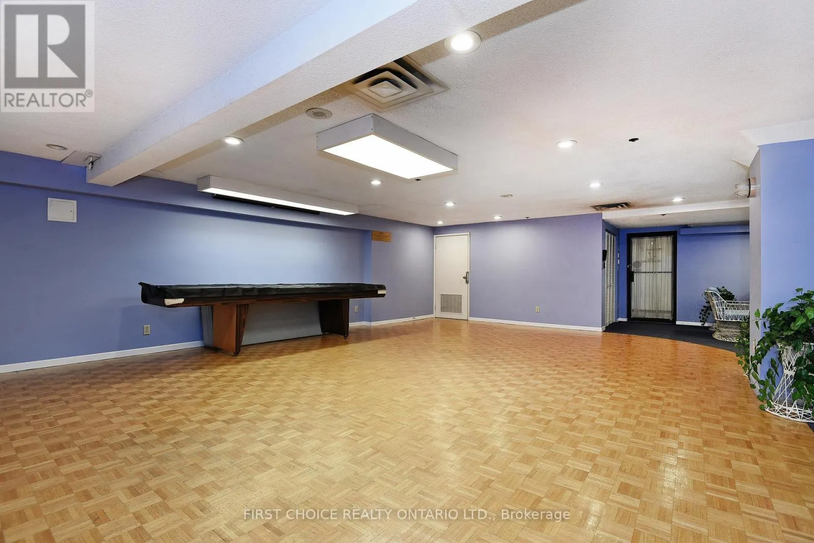 303 - 1500 RIVERSIDE DRIVE