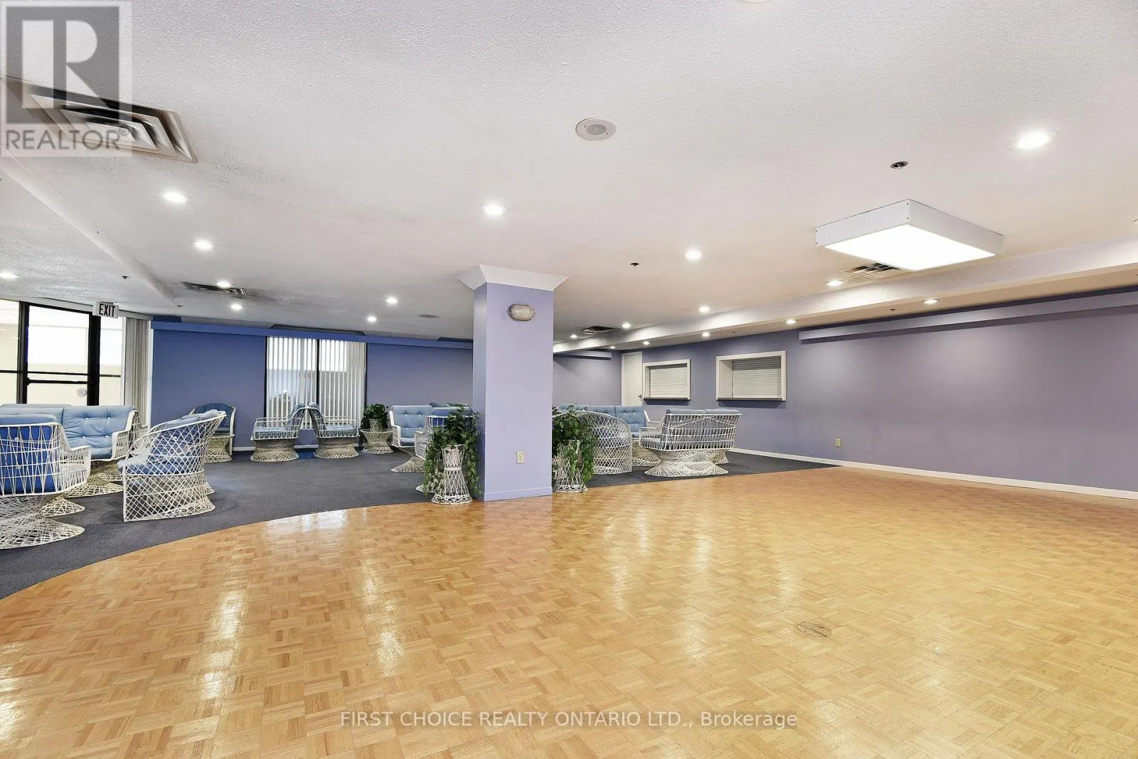 303 - 1500 RIVERSIDE DRIVE