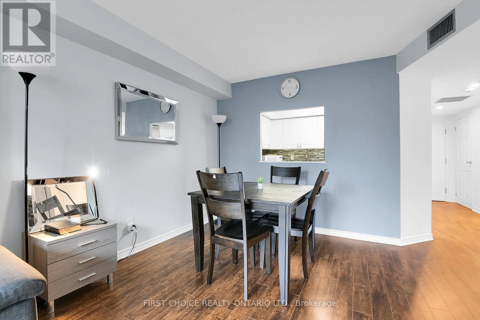 303 - 1500 RIVERSIDE DRIVE