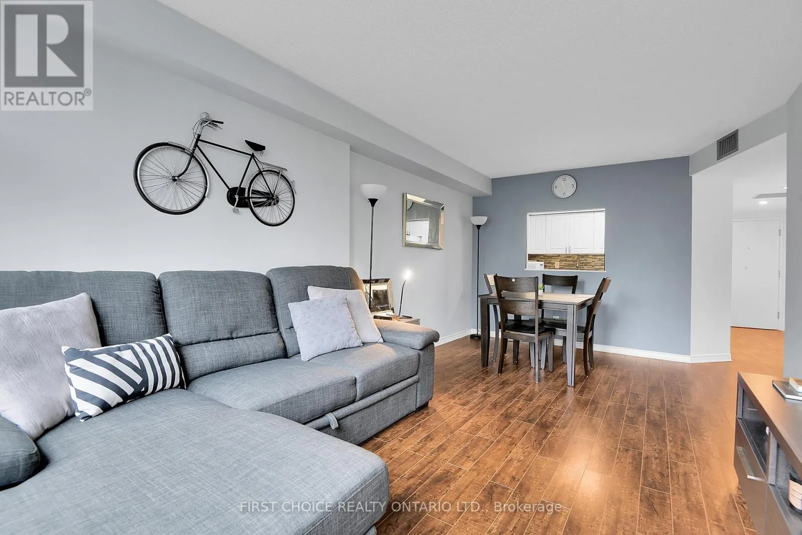 303 - 1500 RIVERSIDE DRIVE