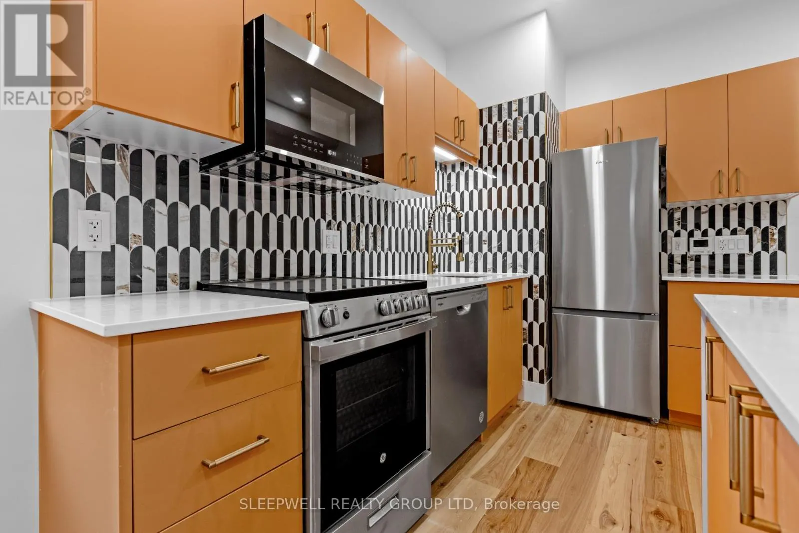 206 - 476 WILBROD STREET