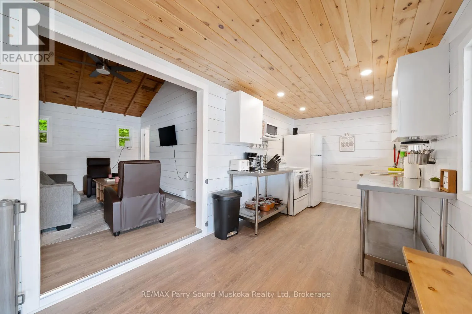 3 MACEY DRIVE