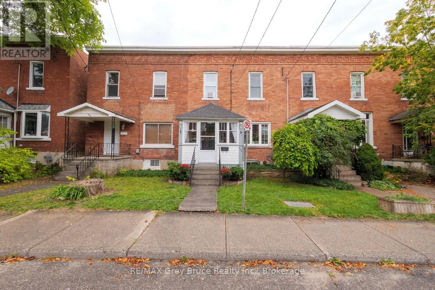 478 13TH STREET W