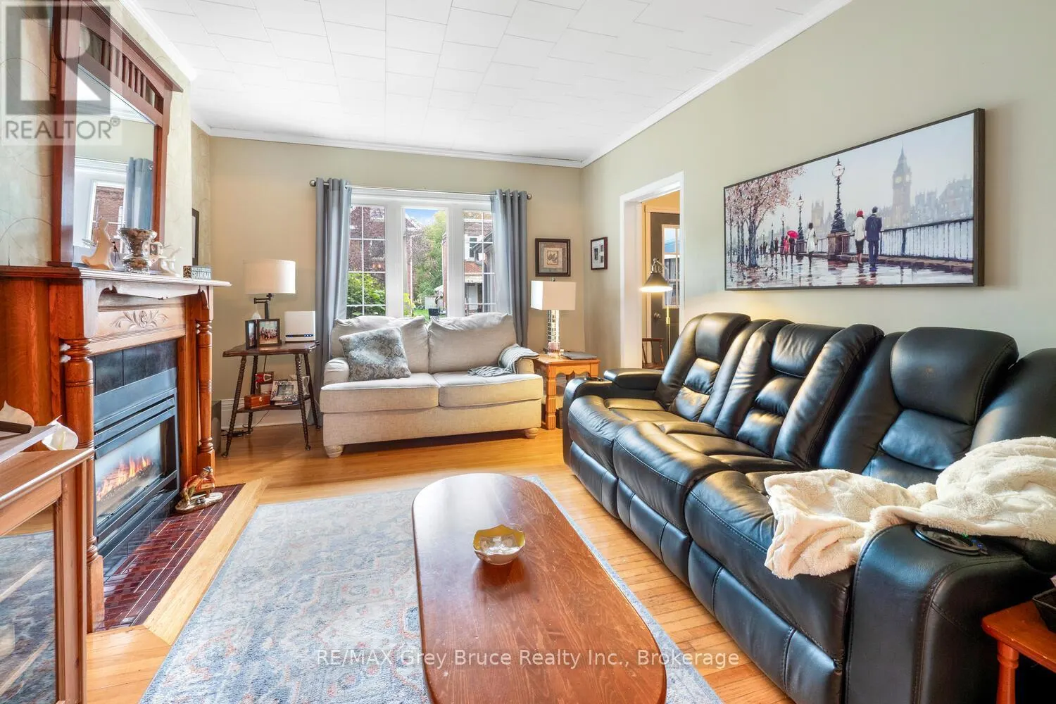 478 13TH STREET W