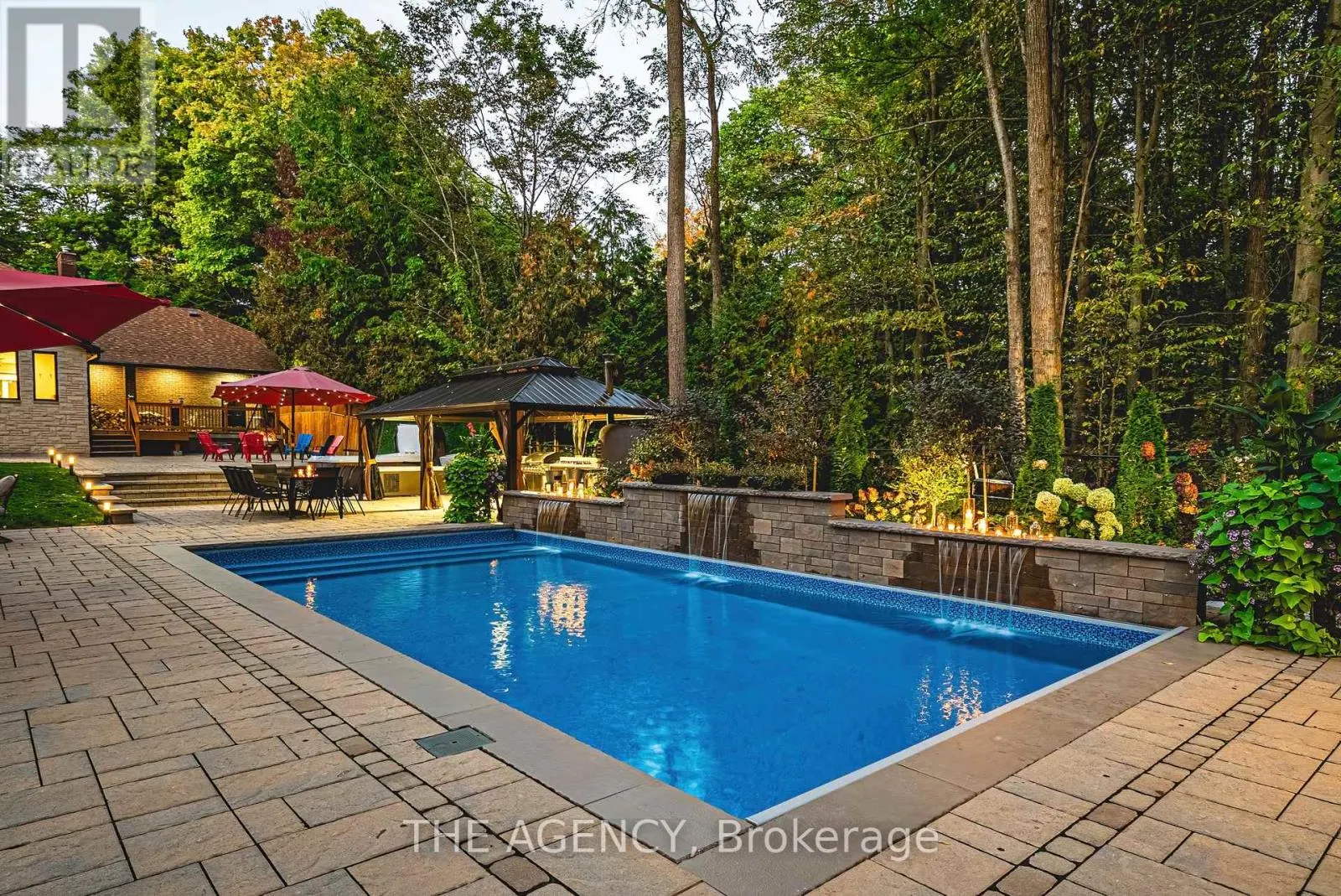 45 GOLF CLUB ROAD E