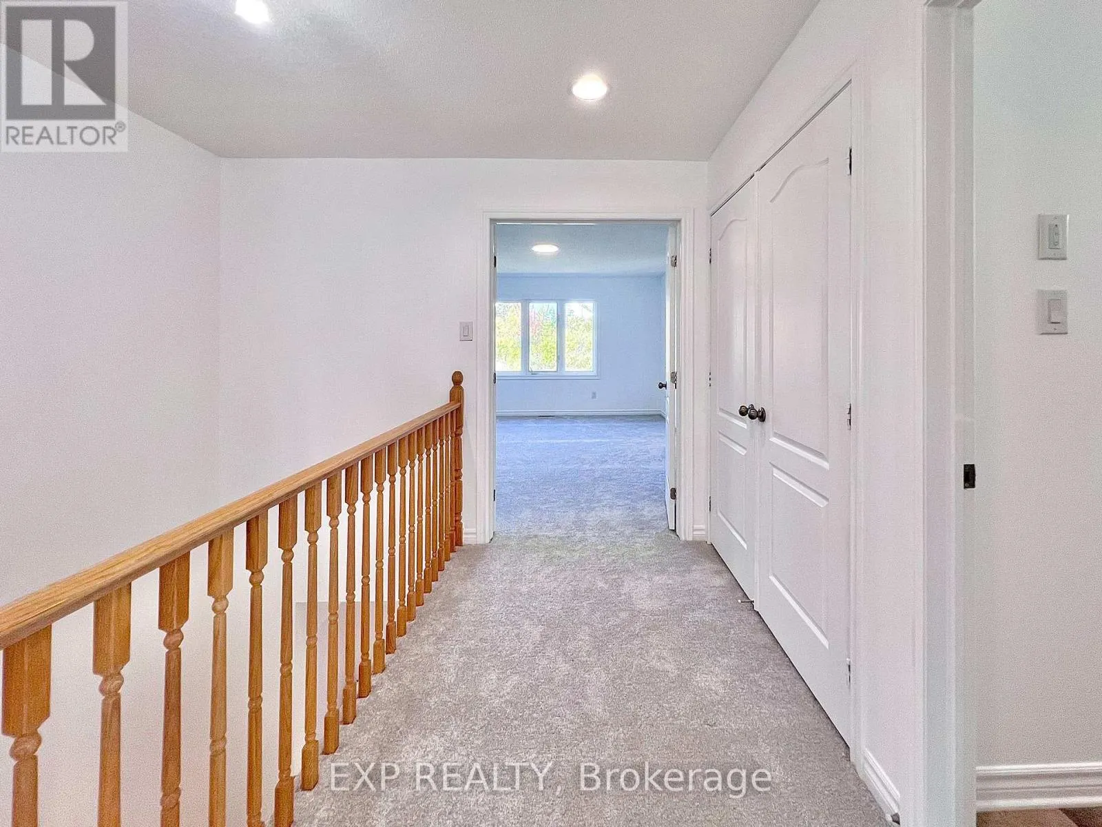 457 FOXHALL WAY