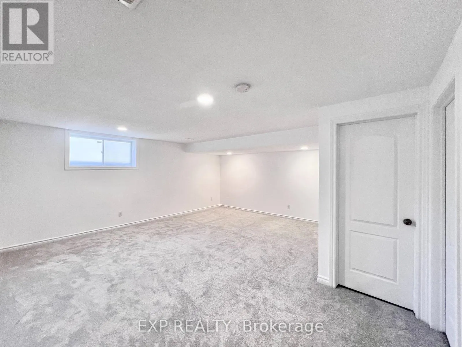 457 FOXHALL WAY