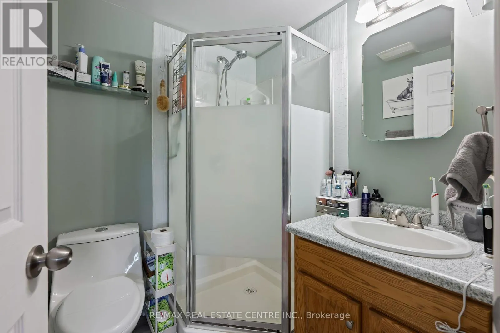 316 OLDE VILLAGE COURT