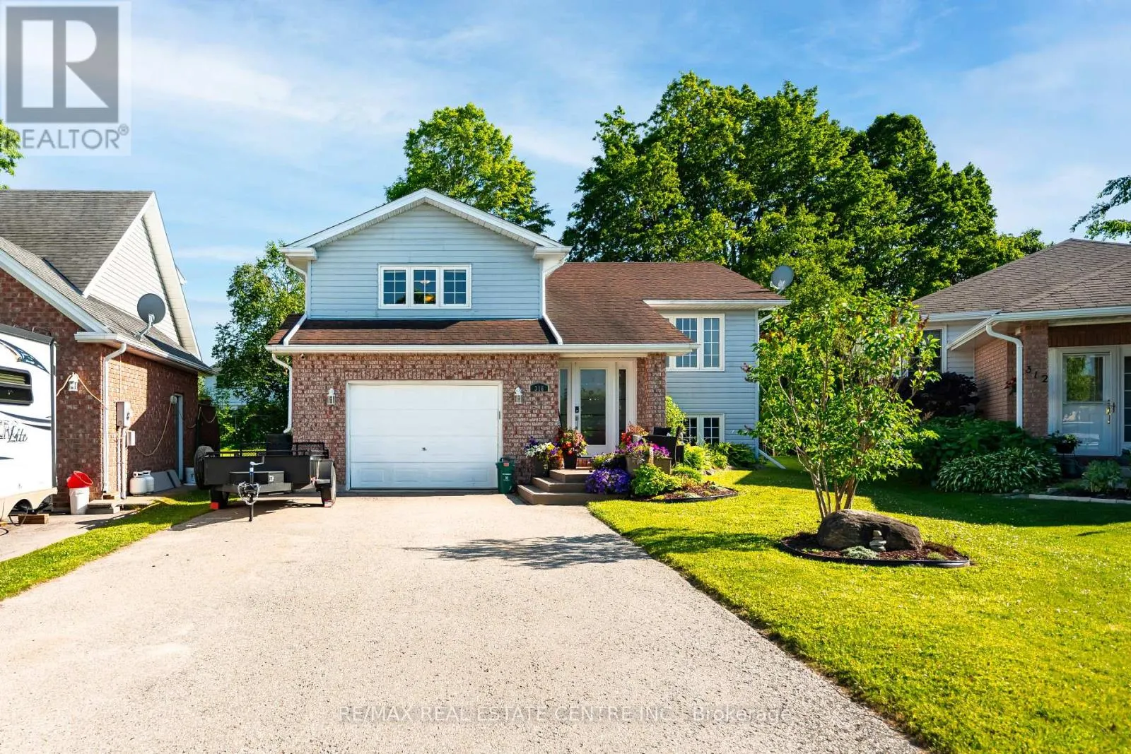 316 OLDE VILLAGE COURT