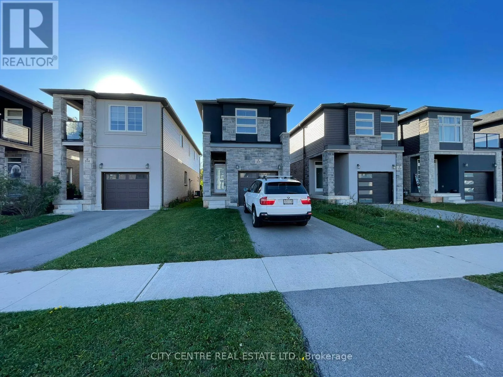 308 LOUISE STREET
